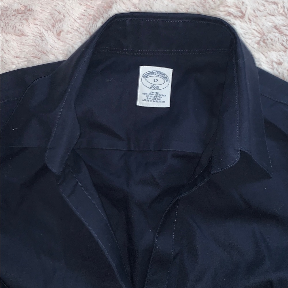 Brooks Brothers Classic Navy Dark Blue Fitted V Neck Button-Up Shirt Dress Shirt